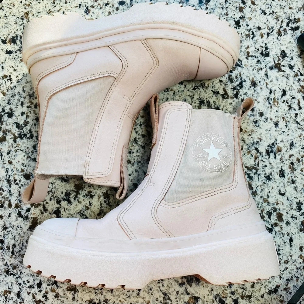 CONVERSE Pink Leather Lugged Chelsea Boots Girls 13